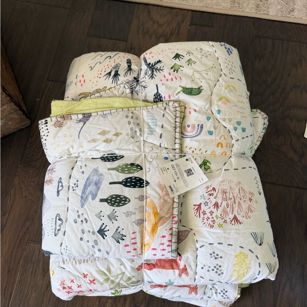 Children's Twin Wildnerness Comforter /Sham by Kate Vernon x Anthropologie - Picture 3 of 4
